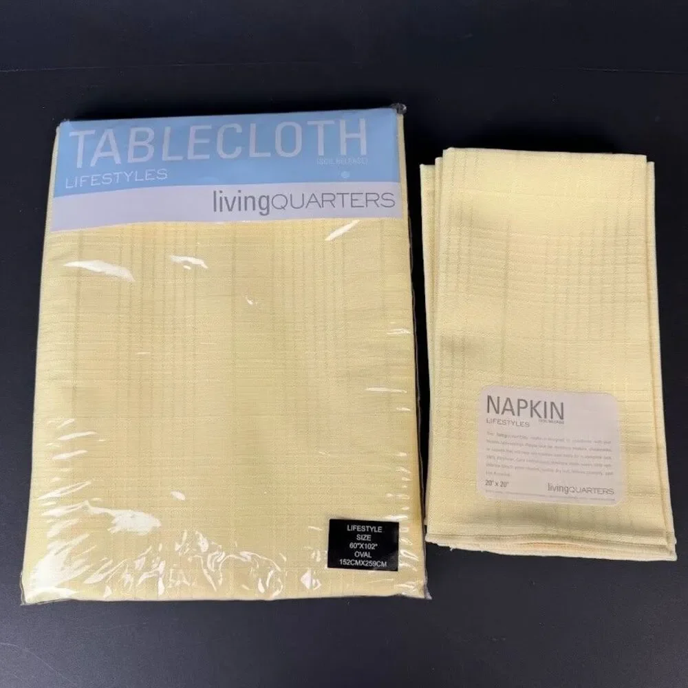 New Living Quarters Yellow 60x102